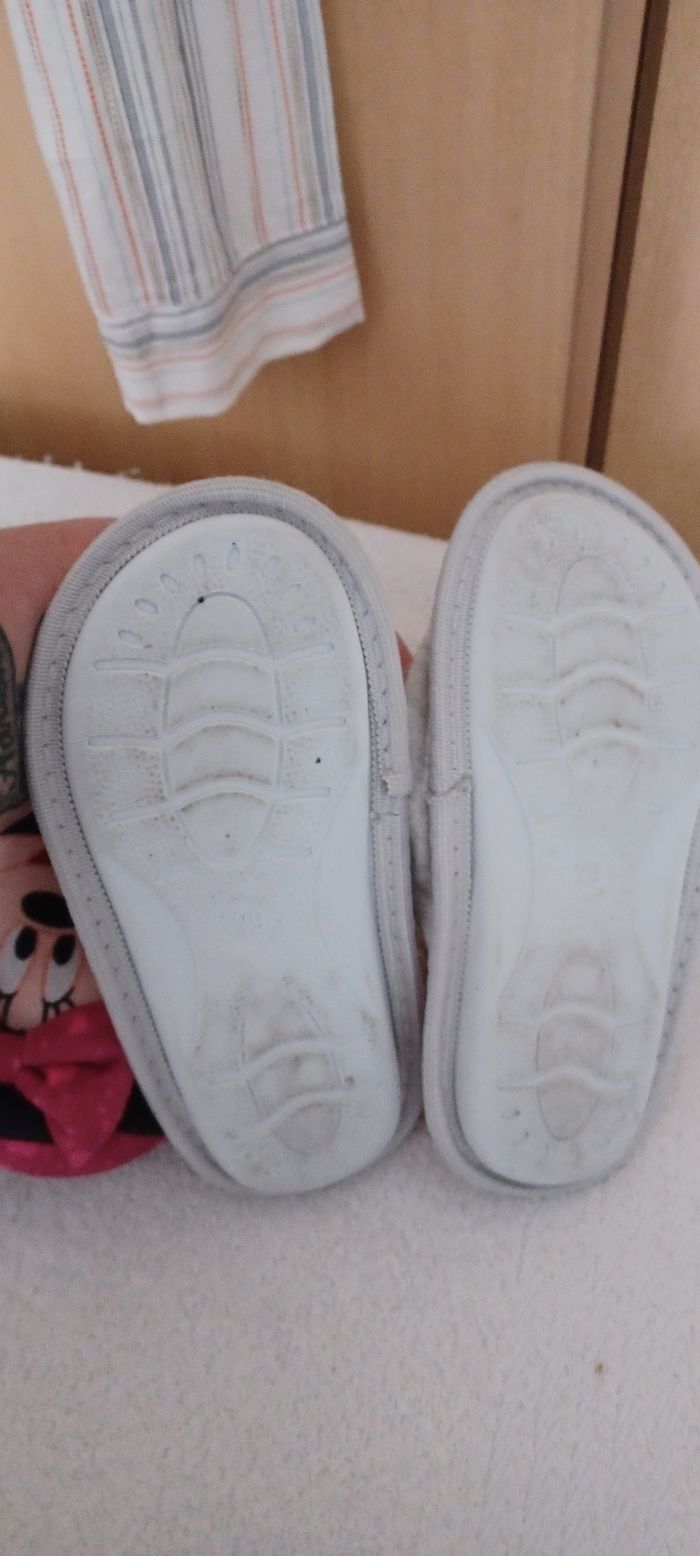 2 paires de Chaussons fille Pointure 29 - photo numéro 5