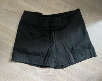 Short noir
