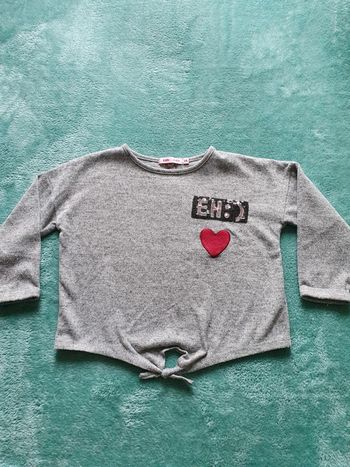 Très beau pull fin 3 ans