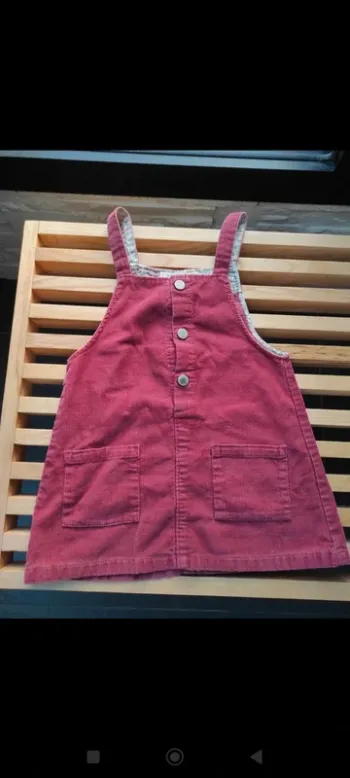 Robe salopette velours côtelé bordeaux Zara – 3 ans / 98 cm