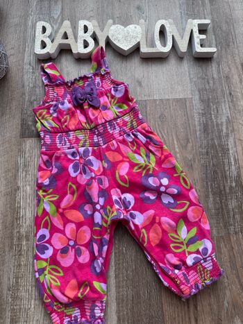 - Combinaison  - 3/6 mois - Très bon état 