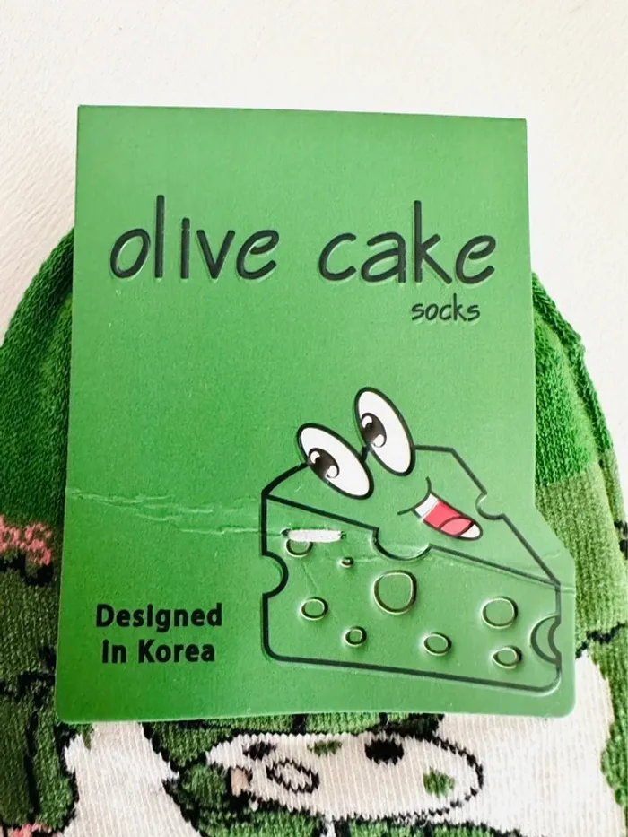 🧦 Chaussettes fantaisie Olive Cake – Molly Pop Mart La Jeune Fille à la Perle - photo numéro 4