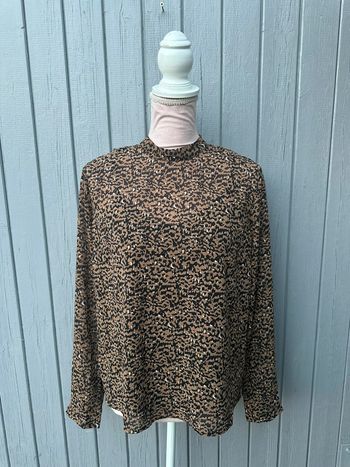 Blouse manches longues légère fluide été imprimés léopard only 38/M