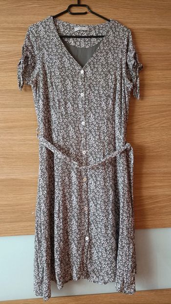 Robe Armand Thiery taille 42