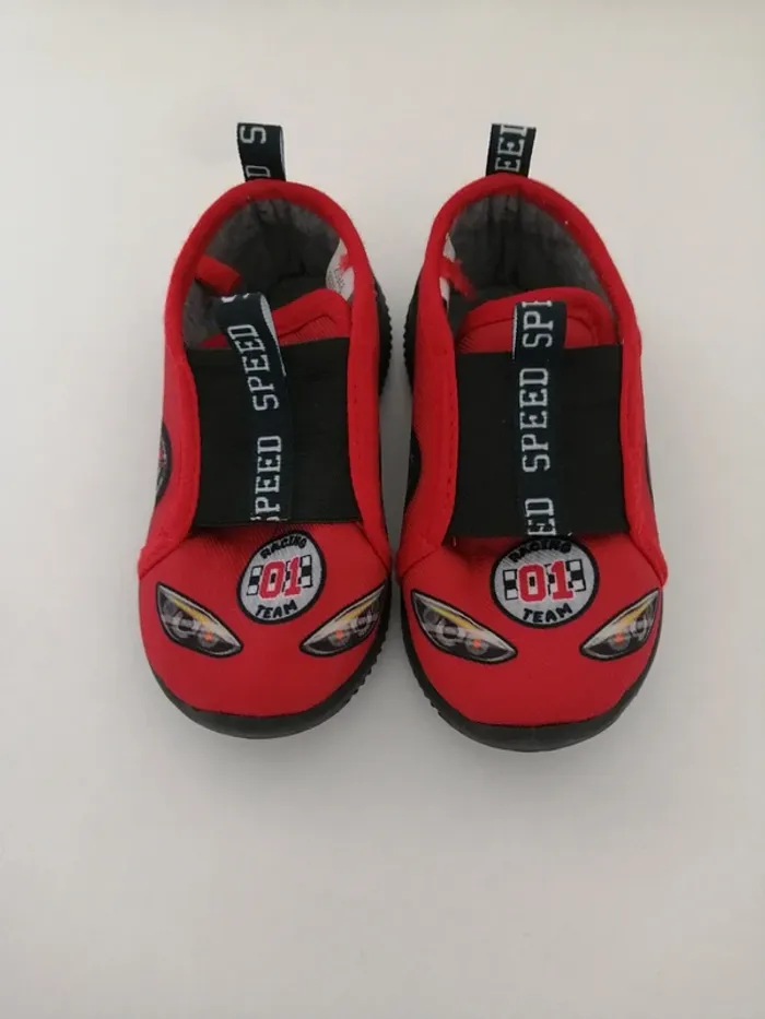 Chaussons bb garçon taille 22
