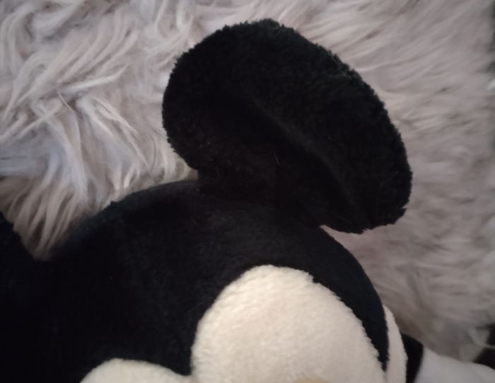 Peluche "Mickey" en très bon état - photo numéro 3