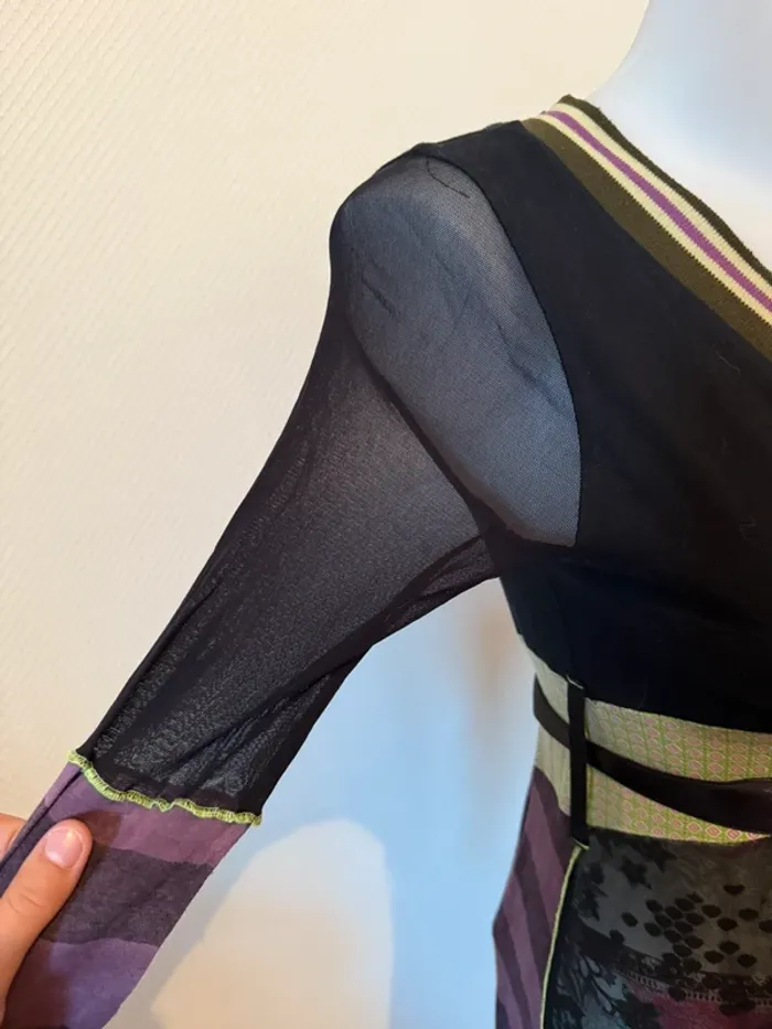 Robe en très bon état taille 38 noir et violet le monde est à vous - photo numéro 4