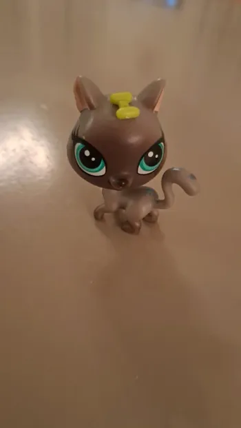 Littlest Pet Shop chat