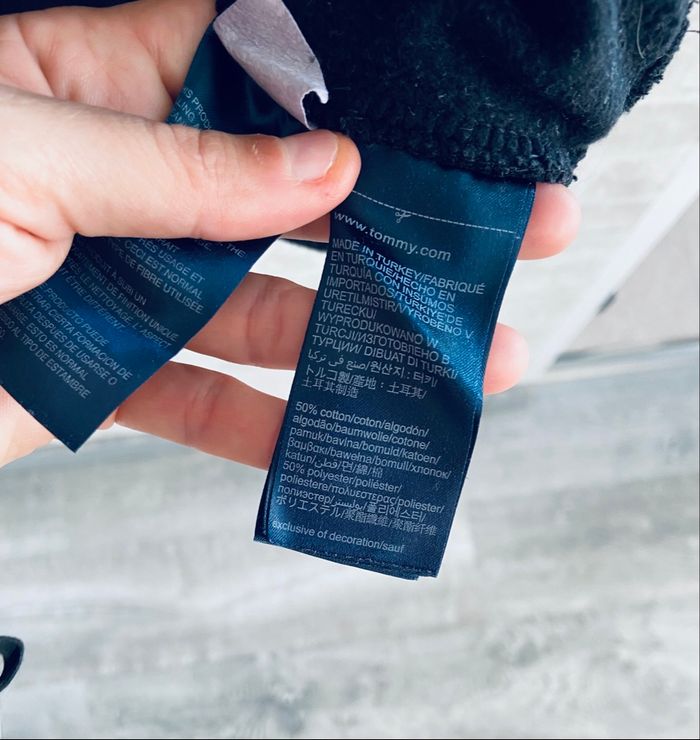 Pull tommy Hilfiger taille L - photo numéro 2