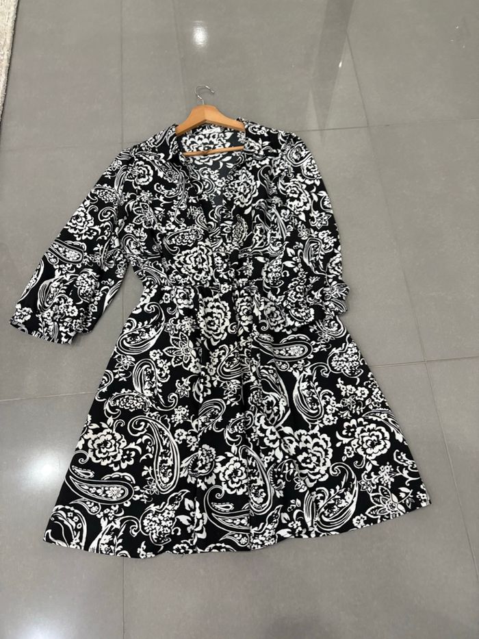 Robe femme - photo numéro 4