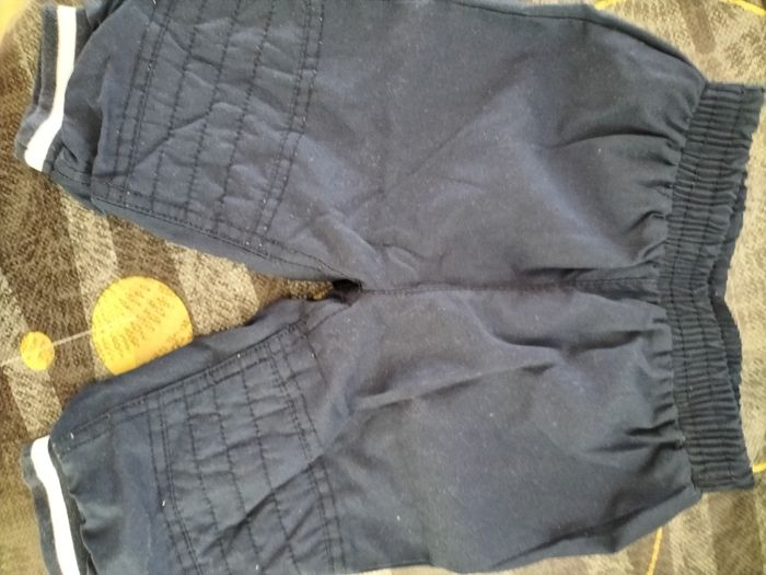 2 pantalons 6 mois