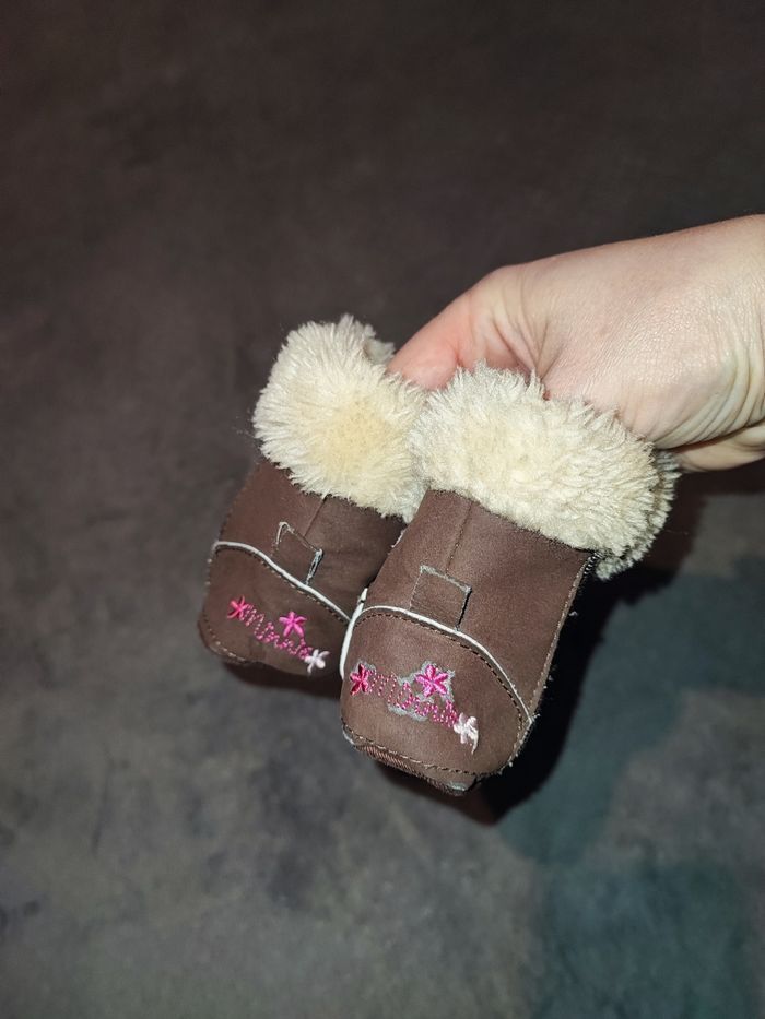 Bottes Minnie 3/6 mois - photo numéro 3