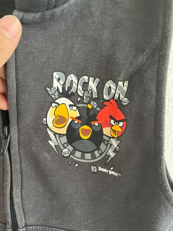Gilet à capuche Angry Bird H&M 💫taille 5-6 ans💫 - photo numéro 2