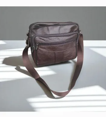 Sacoche en cuir véritable marron neuve