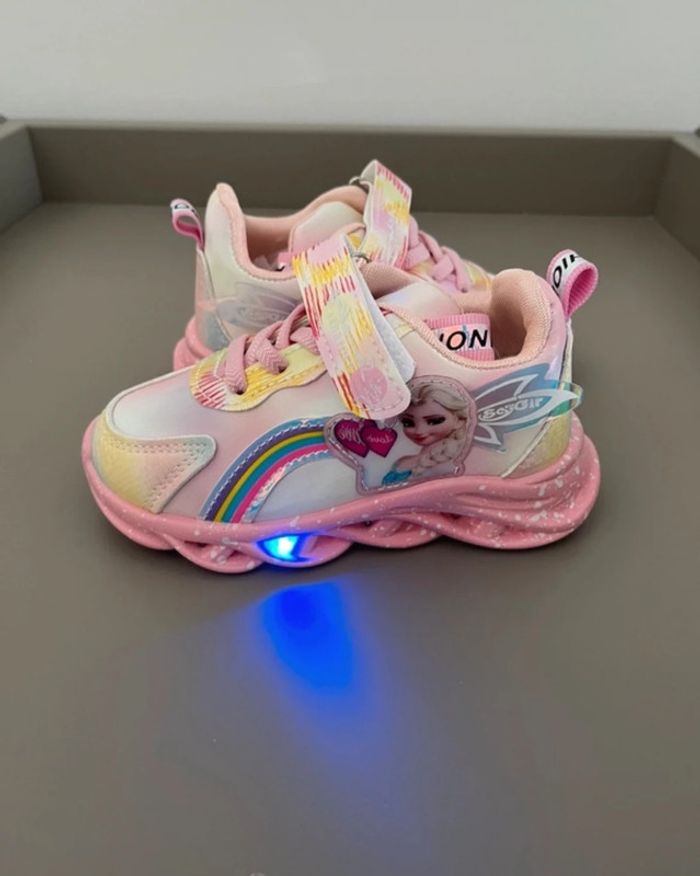 Baskets Frozen 27 avec lumières - photo numéro 3