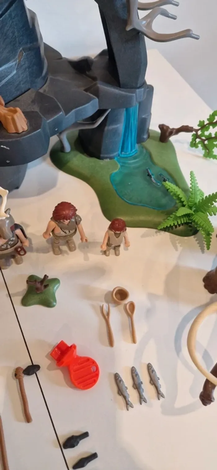 Playmobil "grotte préhistorique avec mammouth " - photo numéro 6