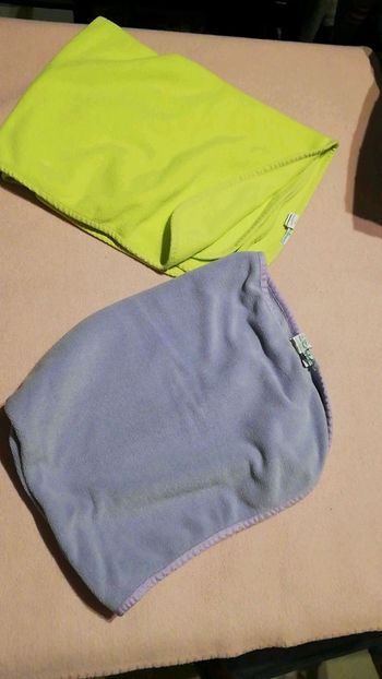 Lot de 2 couvertures premaman TU