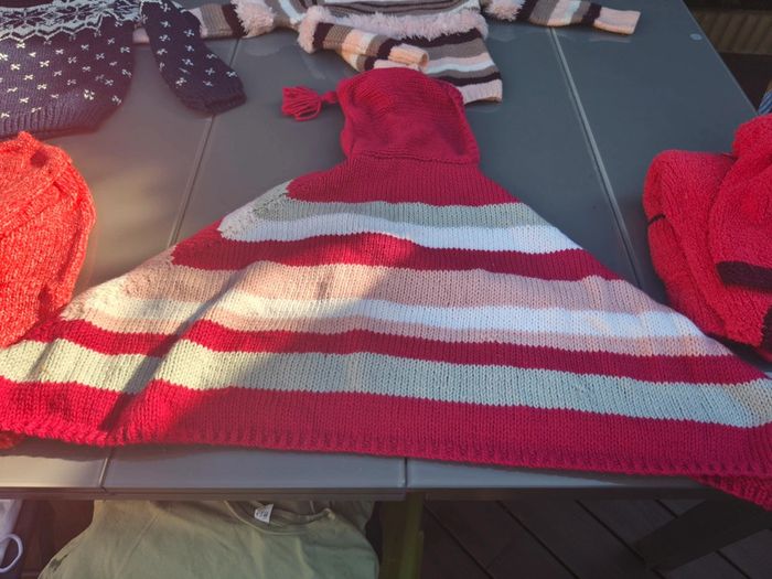 Lot gilets et pull - photo numéro 5