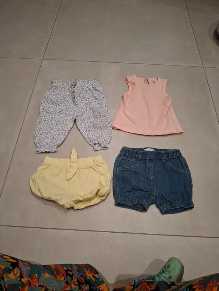 Lot été 12 mois fille