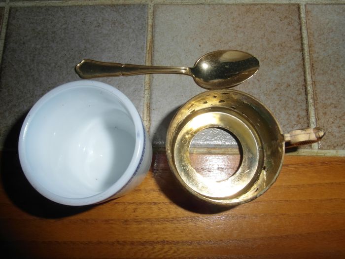 tasses à thé - photo numéro 3