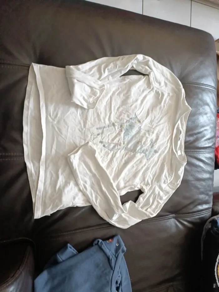 Tee shirt Okaïdi 14 ans