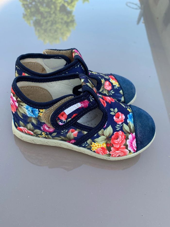 Chaussures 25 scratch - photo numéro 2