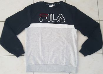 Sweat FILA en taille  XS