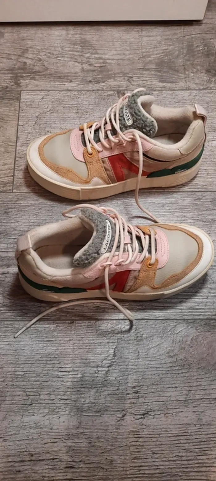 Basket  basses Lacoste L002 pointure 37 - photo numéro 3