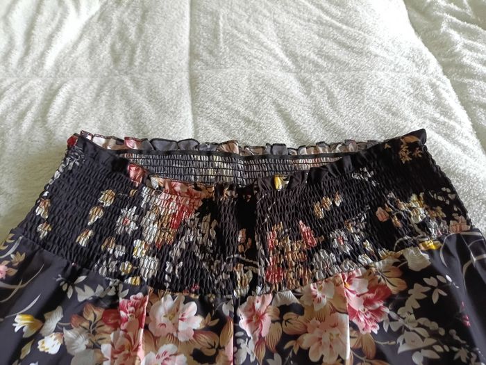 Pantalon boule a fleurs 3 XL - photo numéro 2