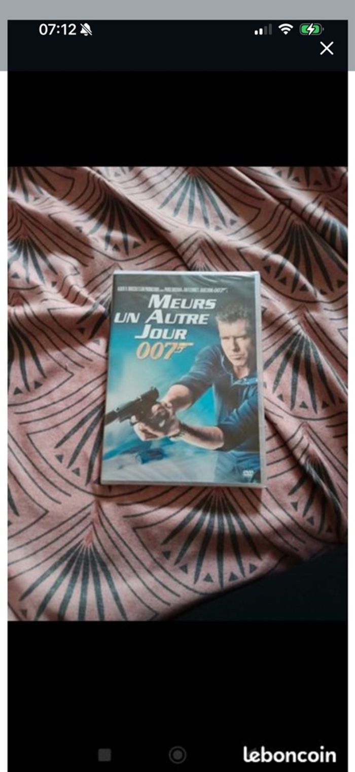 Meurs un autre jour 007