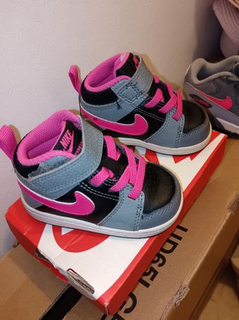 Nike