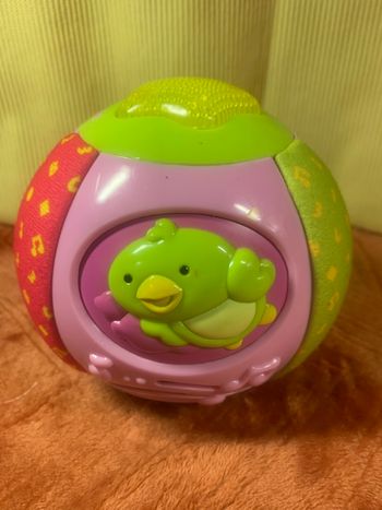 baby balle surprise de VTECH