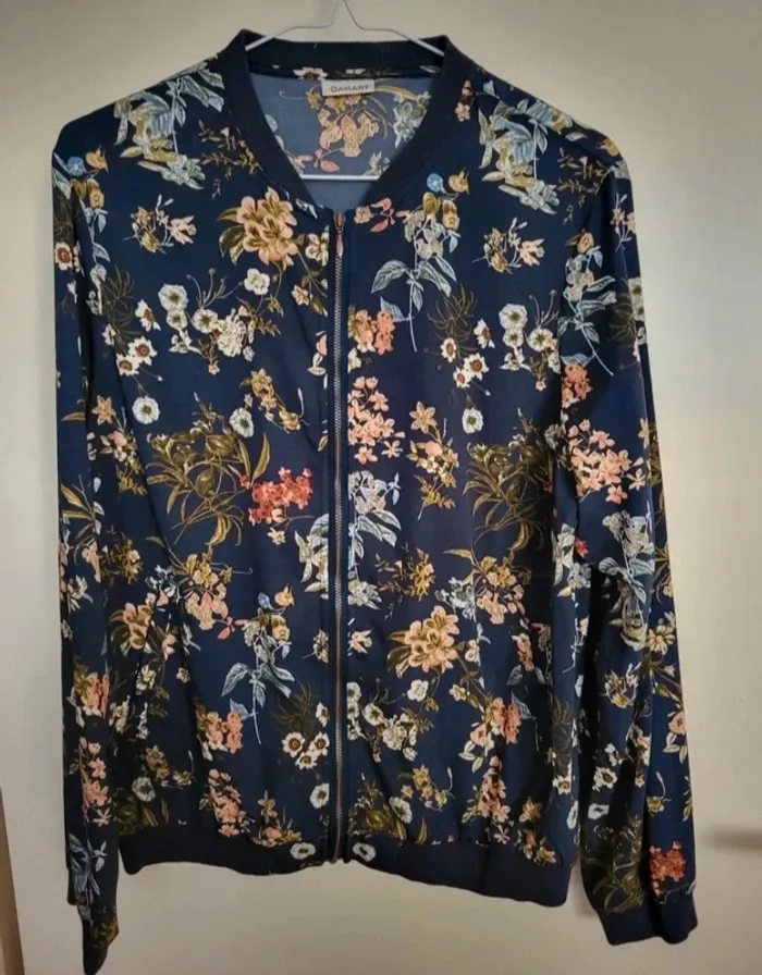 Bomber fleuri