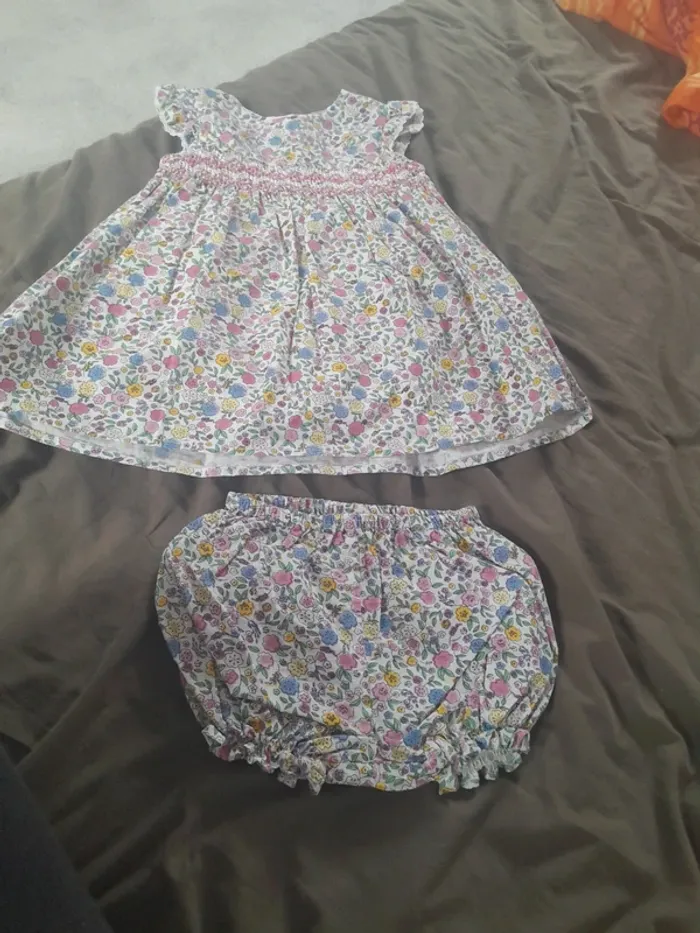 Lot de 2 robes fille 12 mois - photo numéro 3