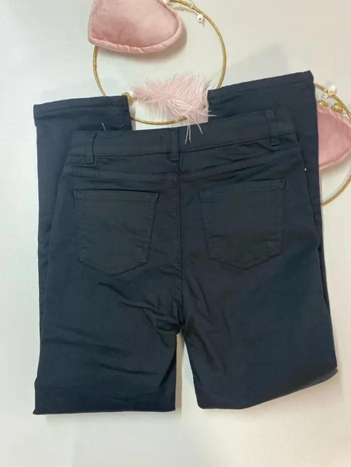 Pantalon fourré fille (neuf) - Taille 9 ans - photo numéro 4