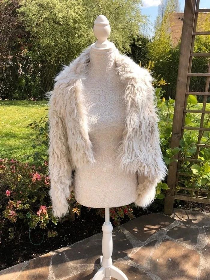Veste sans manche moumoutte Zara neuve taille M - photo numéro 8