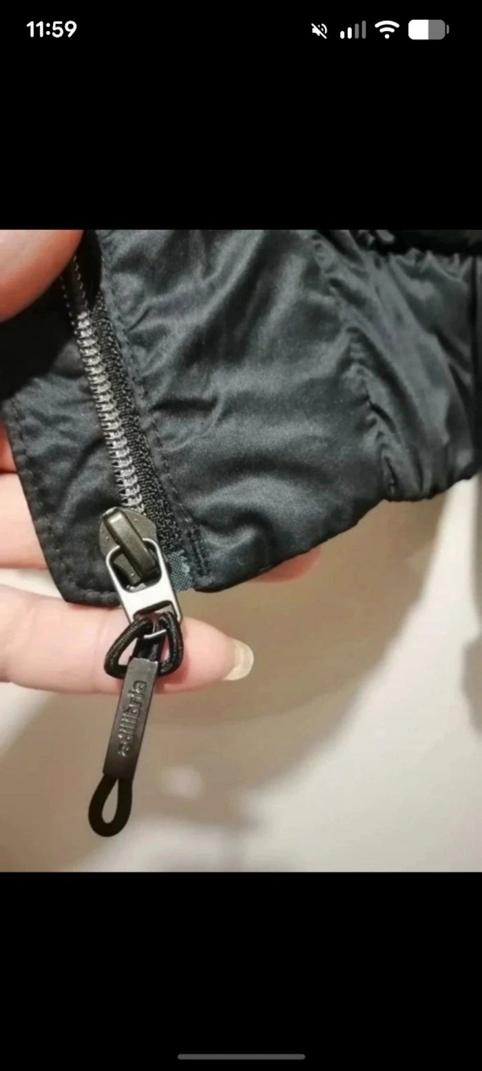 Magnifique doudoune matelassée vintage Adidas noire. Taille 40 - photo numéro 9