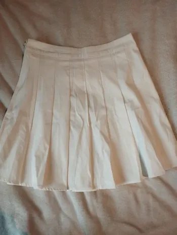 Jupe blanche plissée