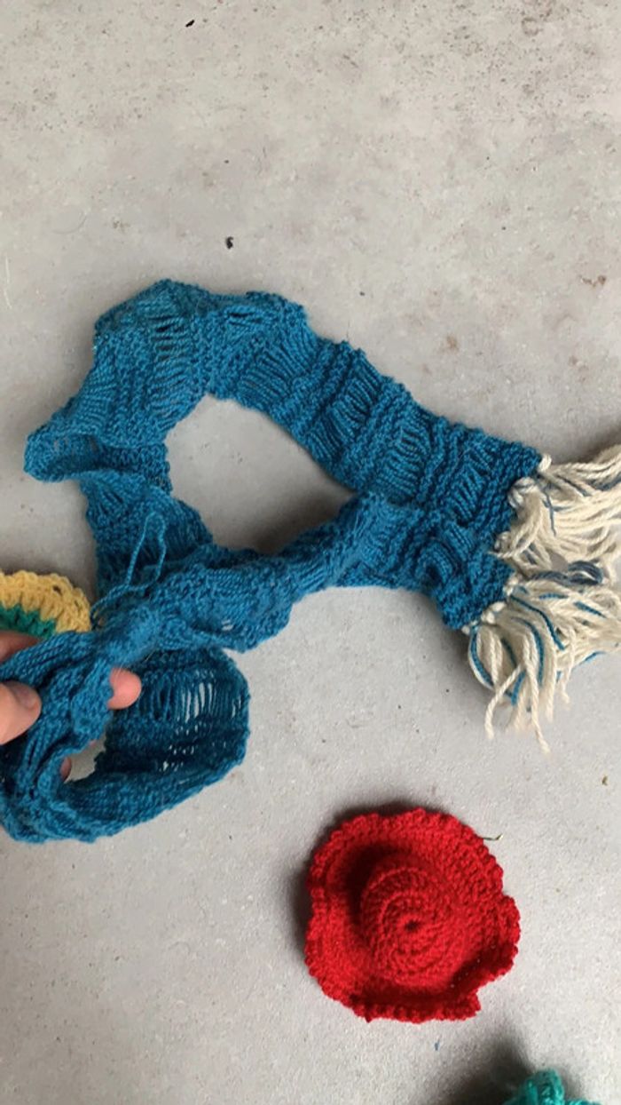 Lot accessoires vêtement poupée barbie tricoté - photo numéro 10