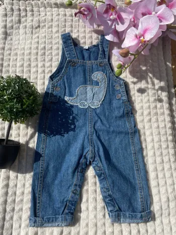Salopette en jean bébé garçon 3 mois – motif dinosaures