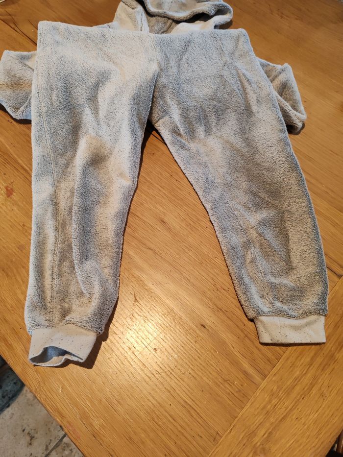 Sur pyjama - photo numéro 2