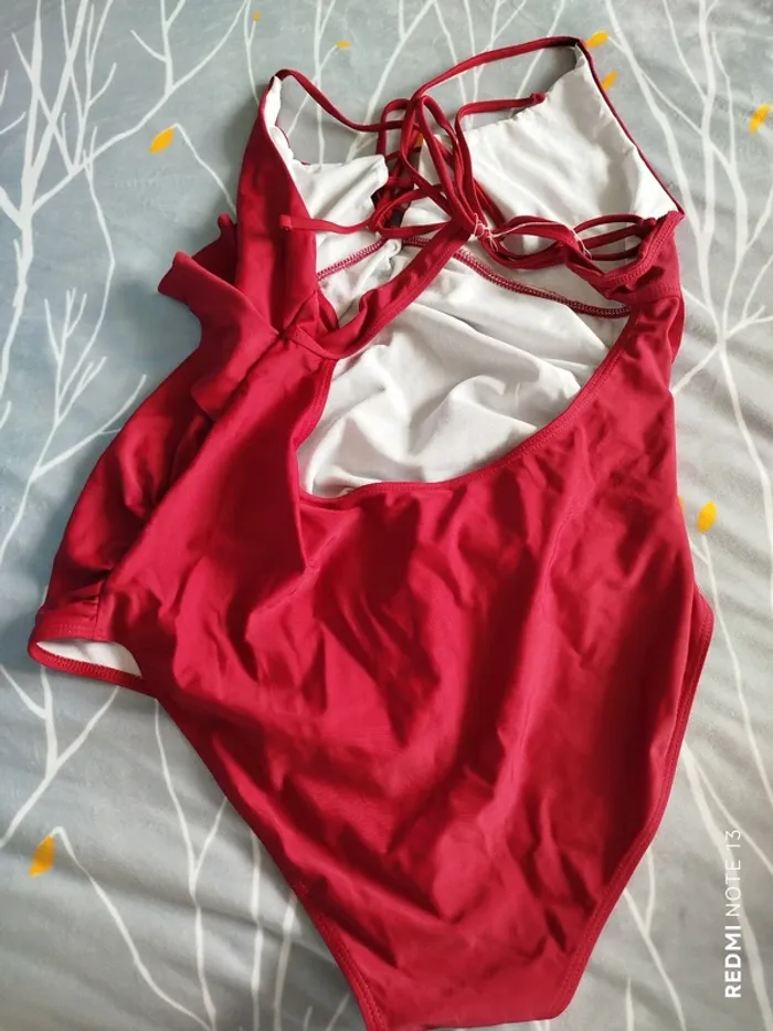 Maillot de bain 1 pièce - photo numéro 4