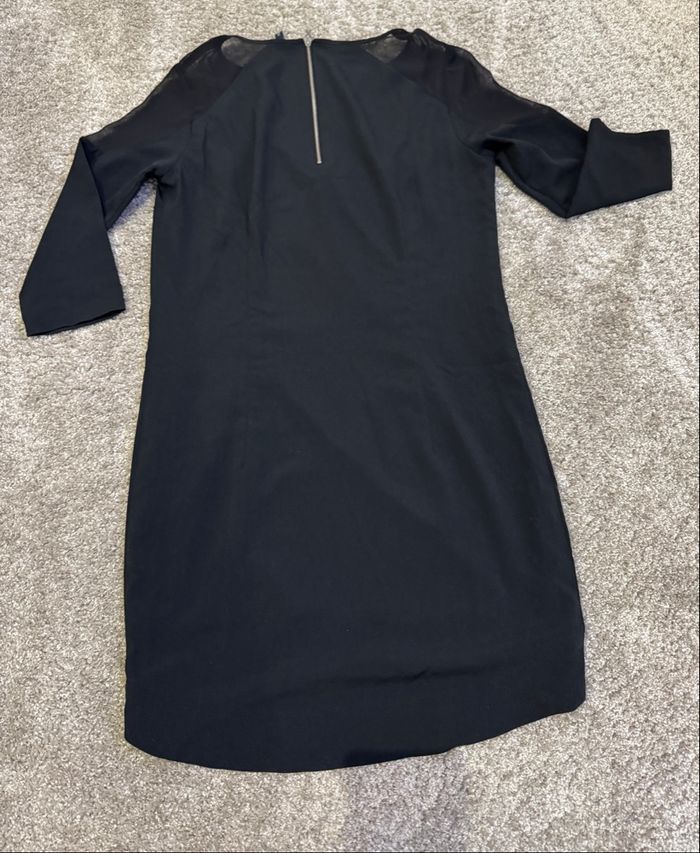 Petite robe noire - photo numéro 3