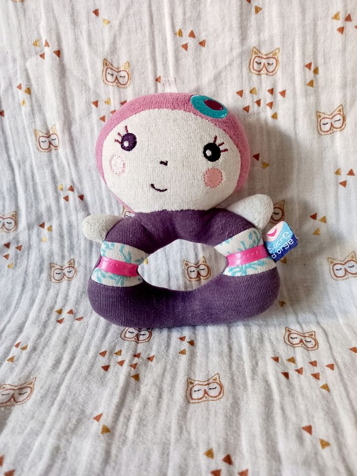 Doudou hochet Sucre d'Orge poupée fille