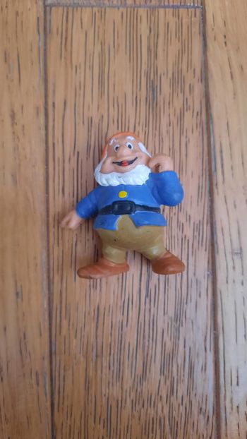 Figurine nain disney