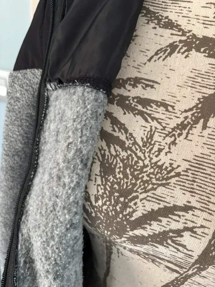 blouson treeker9 conception française Taille M - photo numéro 2