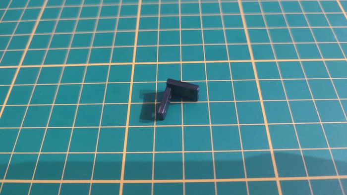 Support d'interrupteur portière arrière 68E N°68 Renault R8 Gordini 1/8 Eaglemoss #A67