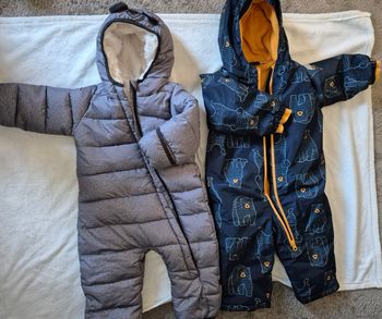 Lot de 2 combinaisons bébé