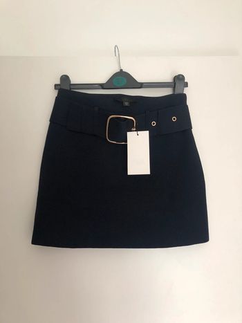 Superbe belle mini jupe en maille taille haute avec ceinture Zara neuve avec étiquette taille S