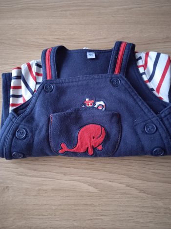Salopette et t-shirt manches longues 6mois chaud